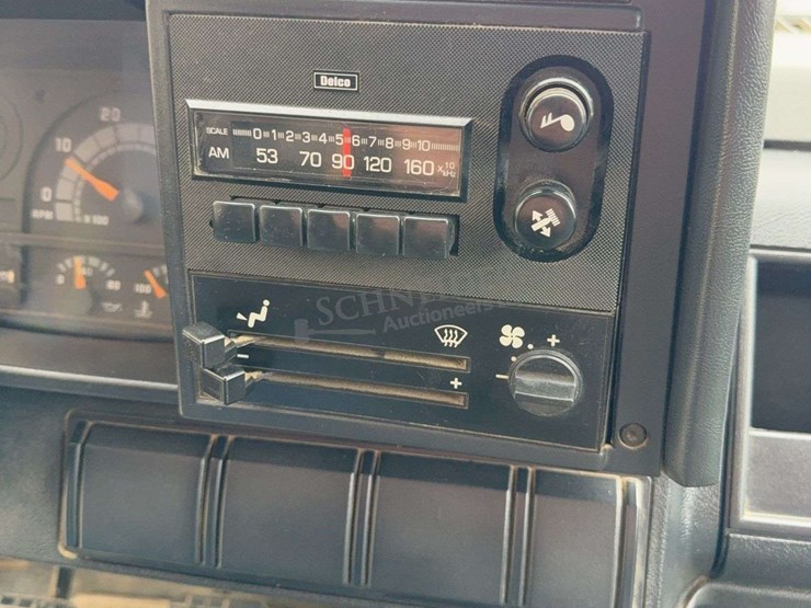 1990-chevrolet-c70-image-52