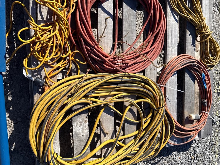 #25646-•-craftman-10"-motorized-table-saw,drop-cords-&-barrel-dolly-image-6