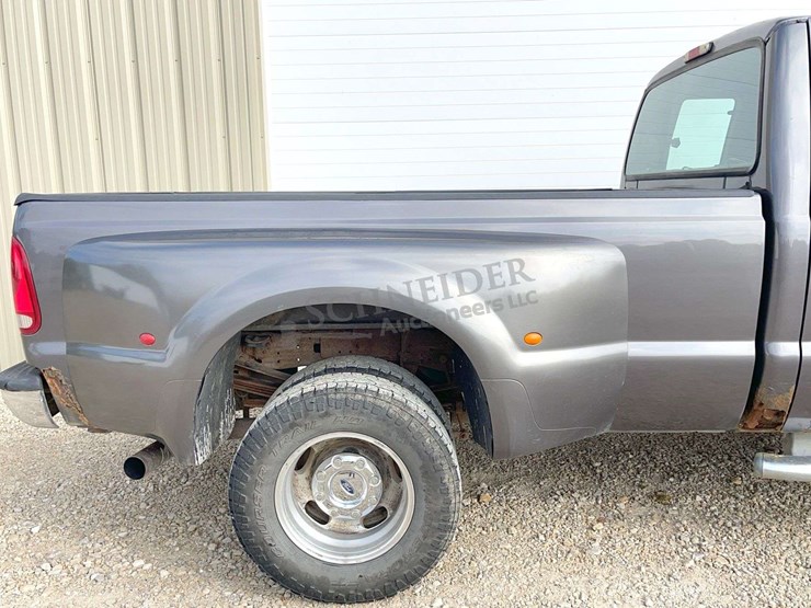 2006-ford-f350-image-21