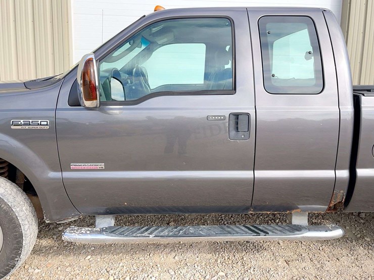 2006-ford-f350-image-63