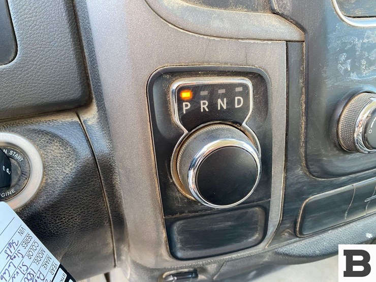 2018-ram-1500-pickup-image-31