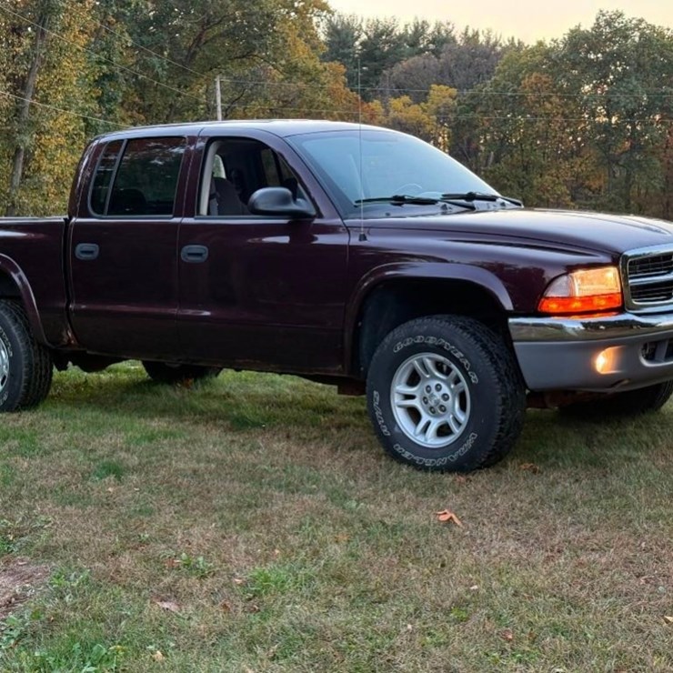 2004 DODGE DAKOTA