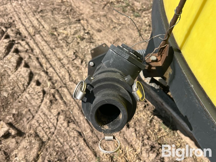 3000-gal-poly-liquid-tanks-image-12