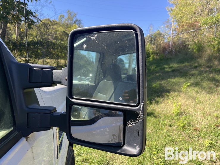 2009-ford-f250-xl-image-17