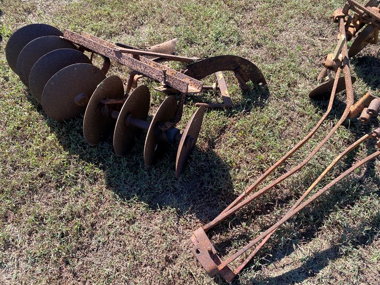 #93-•-#203-•-david-bradley-tractor-attachments-image-5