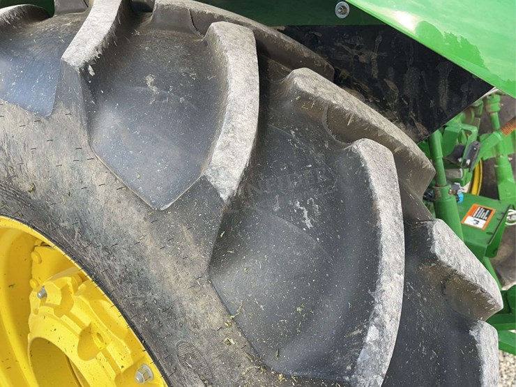 2022-john-deere-5065e-image-49