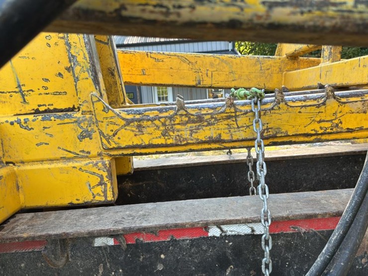 #1851-•-2022-csi-4400-bucksaw-image-8