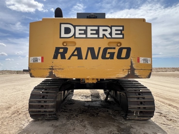 2018-deere-670g-lc-image-4