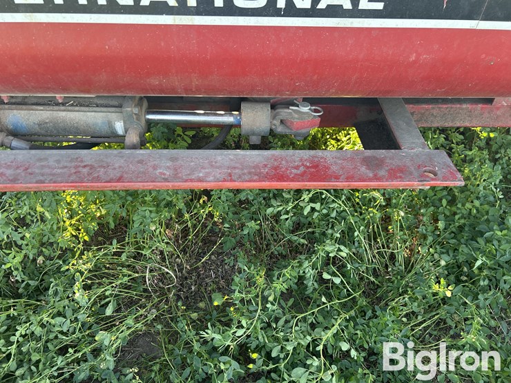 international-720-image-18