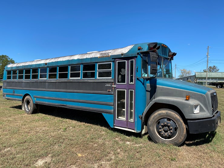 #20-•-#118-•-thomas-school-bus---rv-conversion-image-7