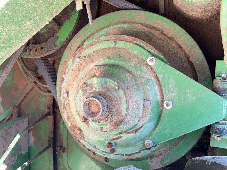 john-deere-4425-image-43