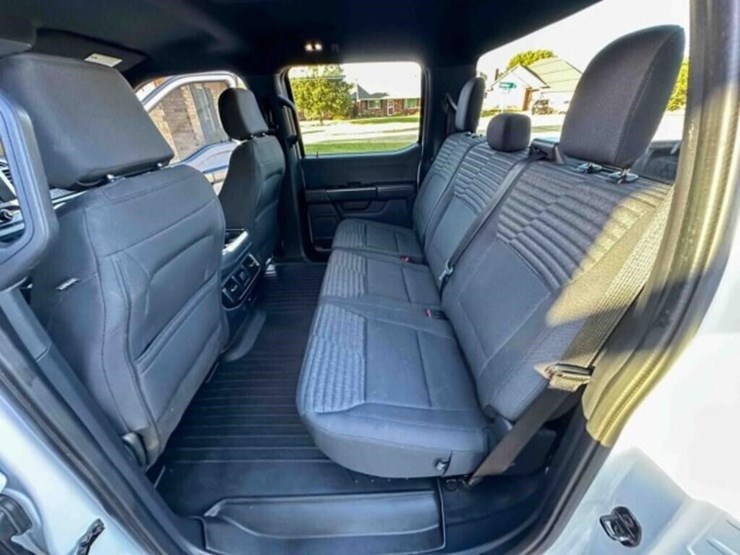 2023-ford-f150-image-29