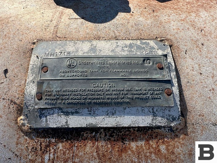 1000-gallon-diesel-storage-tank-w/-diesel-image-8