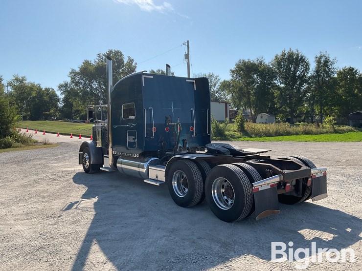 2006-peterbilt-379-image-7