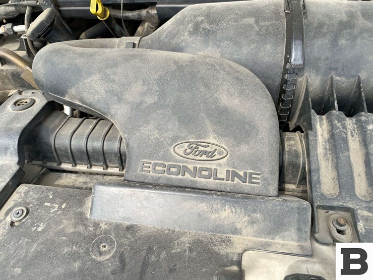 2004-ford-e150-image-24