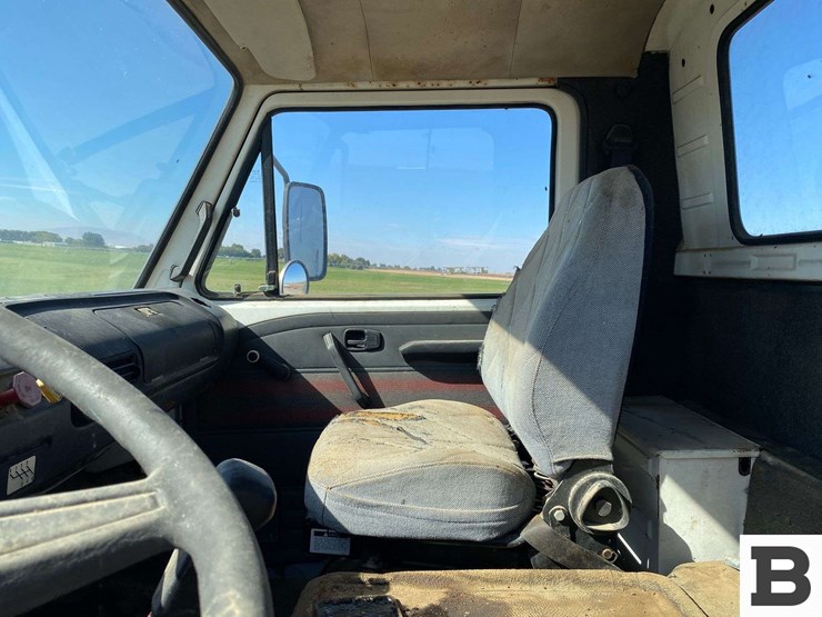 1989-kenworth-22-210-tractor-truck-image-29