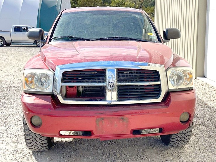 2006-dodge-dakota-image-8