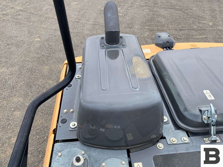 2016-case-cx160d-image-62