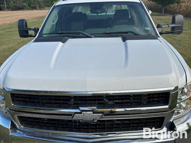 2008-chevrolet-silverado-image-10