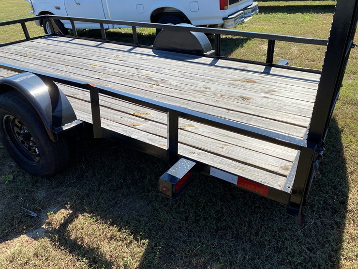#32-•-#121-•-ngt-15-foot-utility-trailer-with-gate-image-9