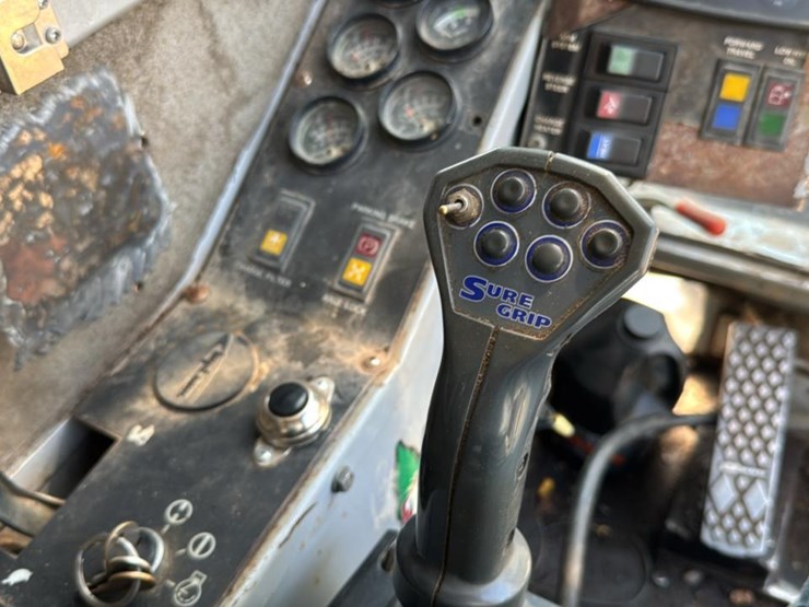 2003-timberpro-tf820e-image-13