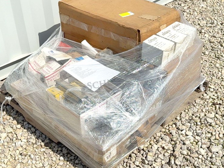 ford-tractor-image-1