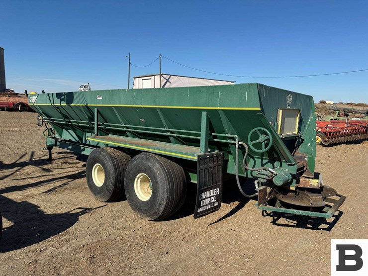 g&r-ag-products-compost-spreader-image-3