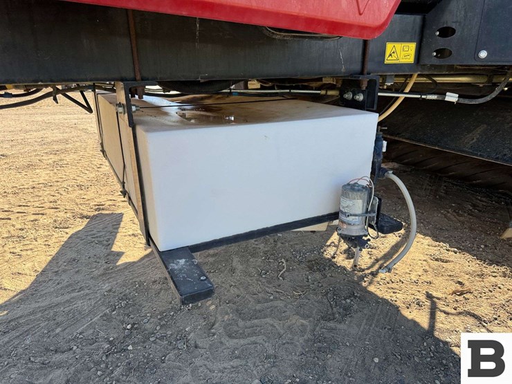 2015-new-holland-speedrower-260-image-39