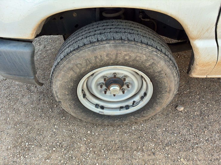 2012-ford-e350-image-14