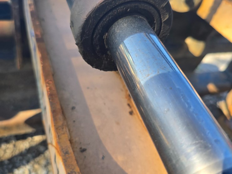 #22360-•-talet-attachment-grapple-skid-steer-forks-image-11