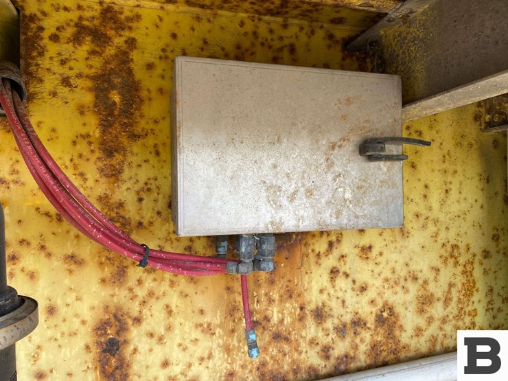 1998-reinke-flatbed-image-28