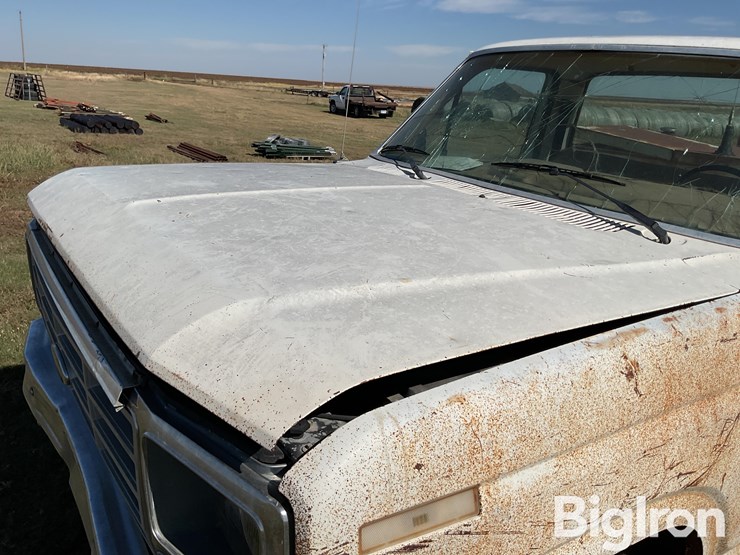 1984-ford-f250-image-9