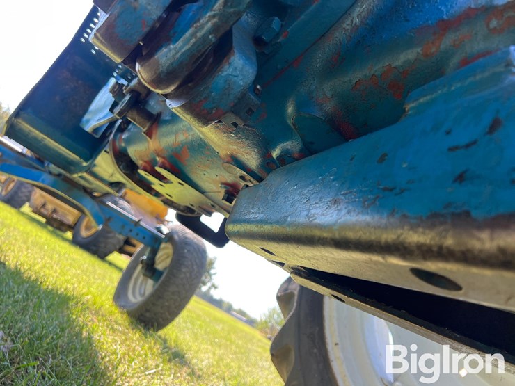 1967-ford-5000-image-12