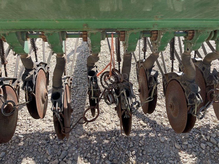 john-deere-8200-image-17