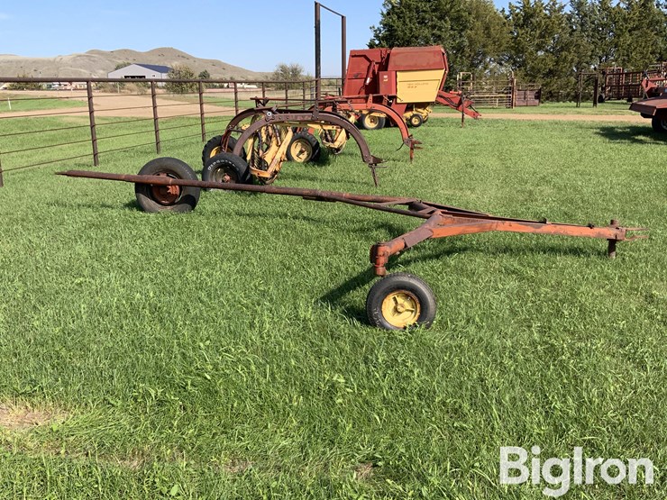 new-holland-12'-rakes-image-4