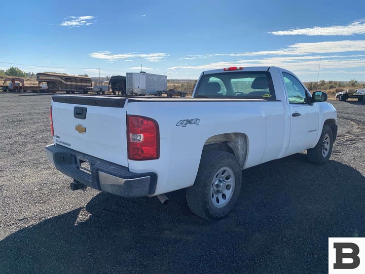 2012-chevrolet-silverado-1500-image-5