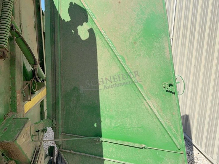 john-deere-458-image-36