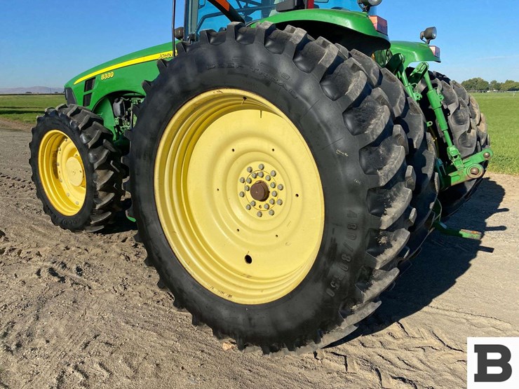 2008-john-deere-8330-image-30