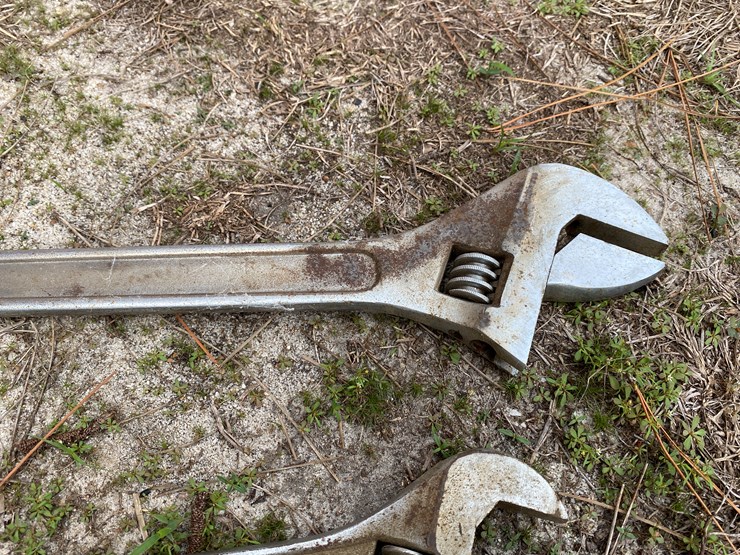 #83-•-#159-•-2-large-crescent-wrenches-image-3