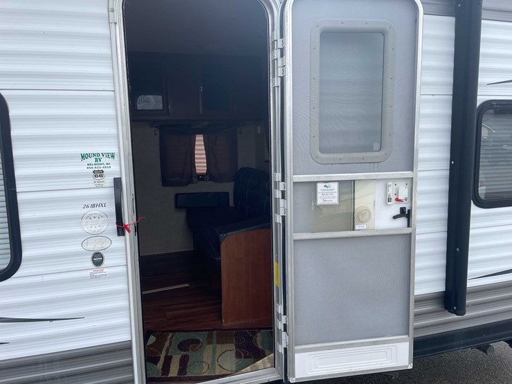 #1378-•-2015-salem-cruise-lite-camper-(no-title)-(of)-image-51