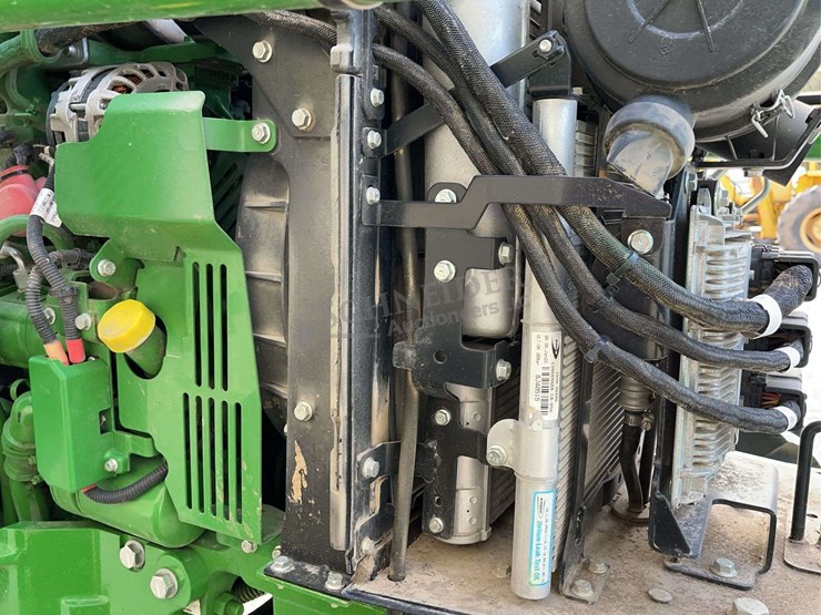 2022-john-deere-5065e-image-59