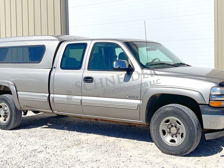 2000-chevrolet-2500-image-1