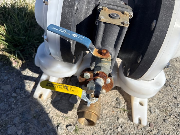 #27153-•-aro-ingersoll-rand-2”-double-diaphragm-pump-inv#-27153-image-5