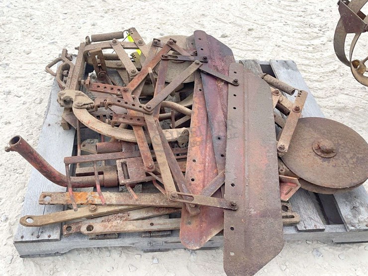 massey-ferguson-3-image-15