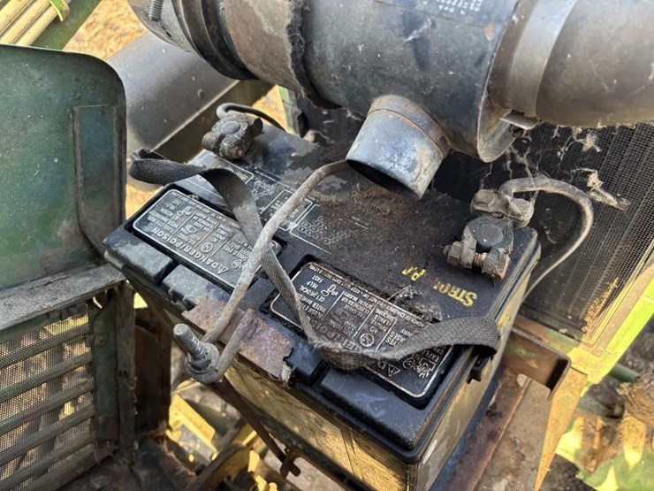 1981-john-deere-750-image-36