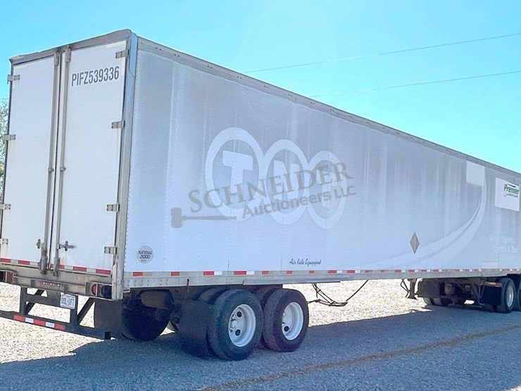 1999-strick-trailer-image-6