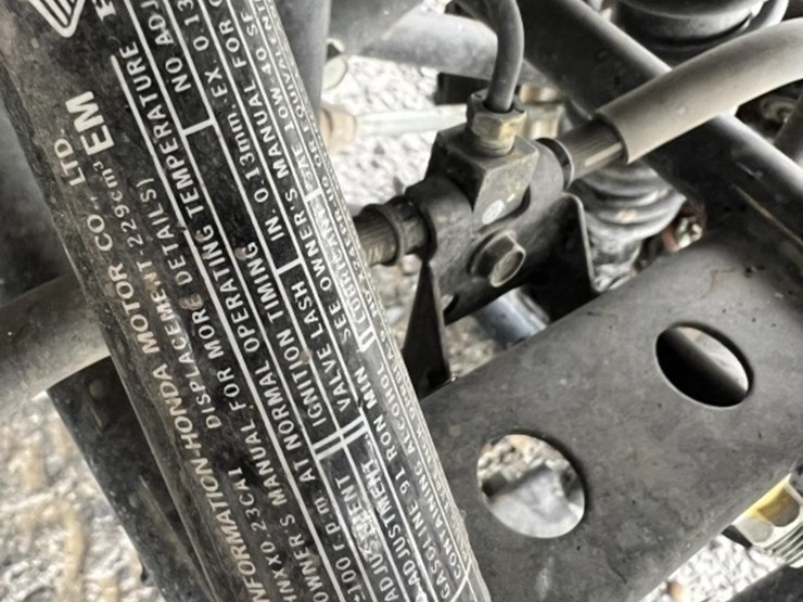 2000-honda-trx250-image-18