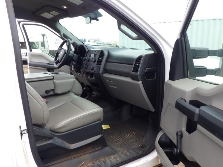 2017-ford-f350-image-6