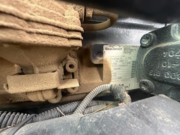 2009-massey-ferguson-3625-image-78