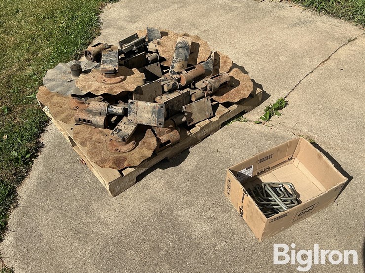 blu-jet-wavy-disc-&-brackets-image-3